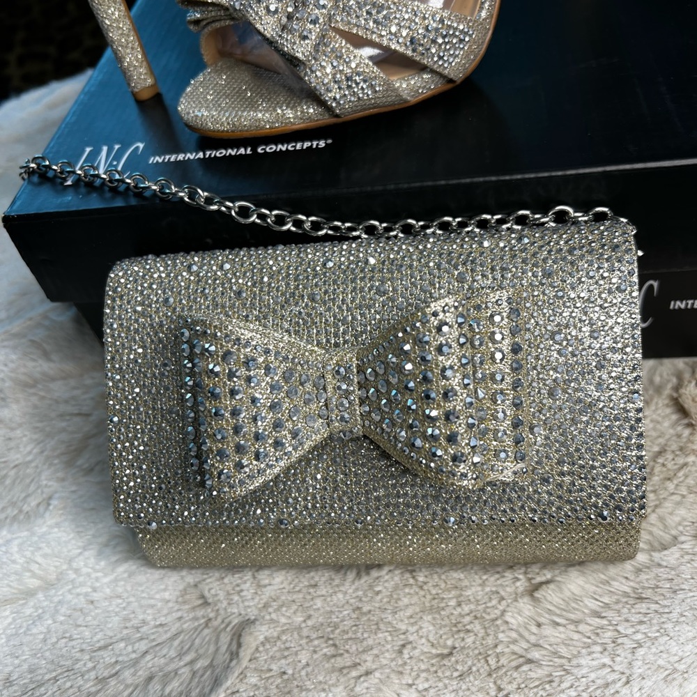 Formal Rhinestone beaded clutch (also see matching shoes in closet)